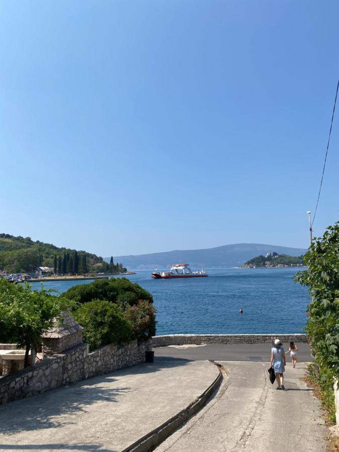 Apartman Irena Tivat Luaran gambar