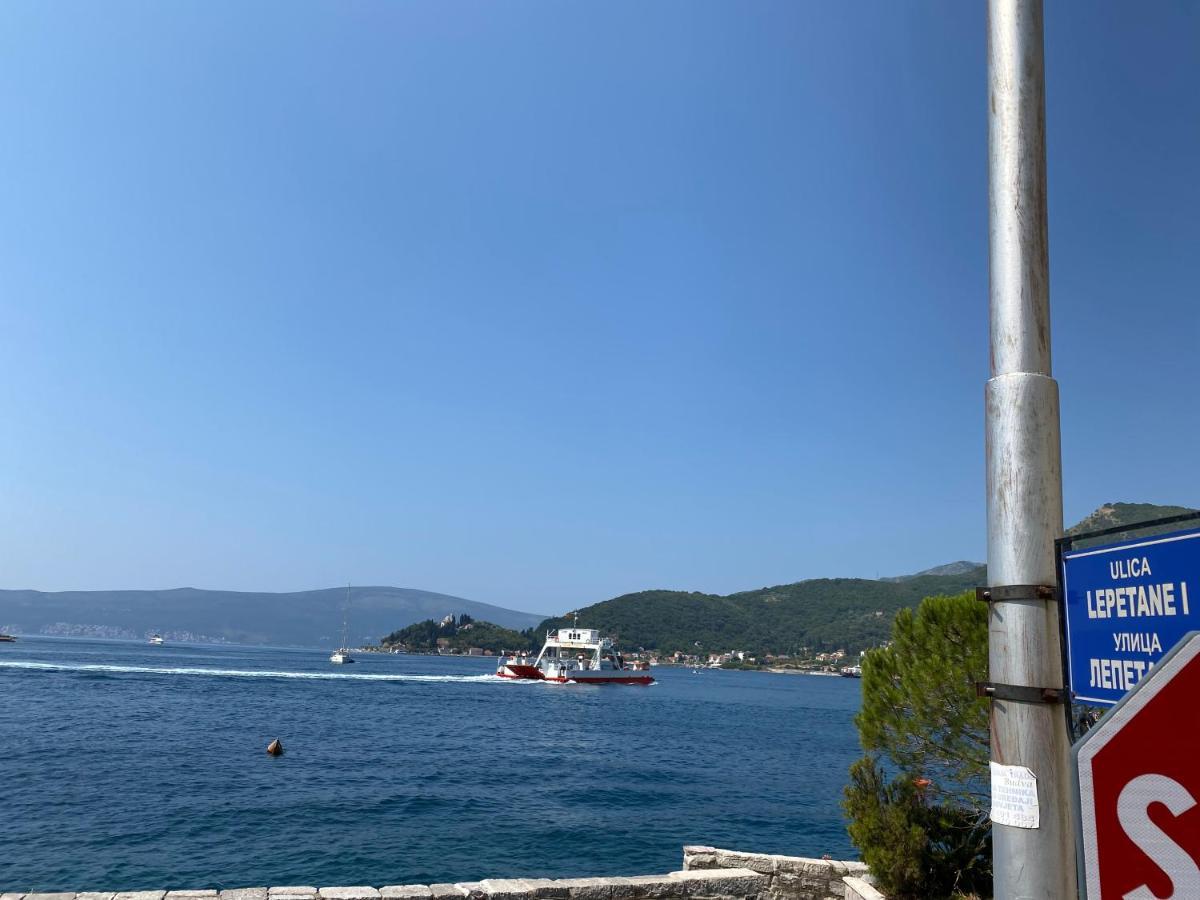 Apartman Irena Tivat Luaran gambar